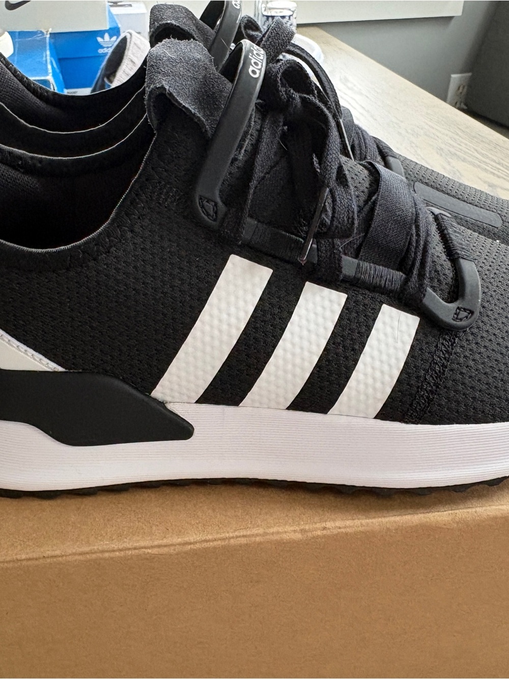 Adidas XLR